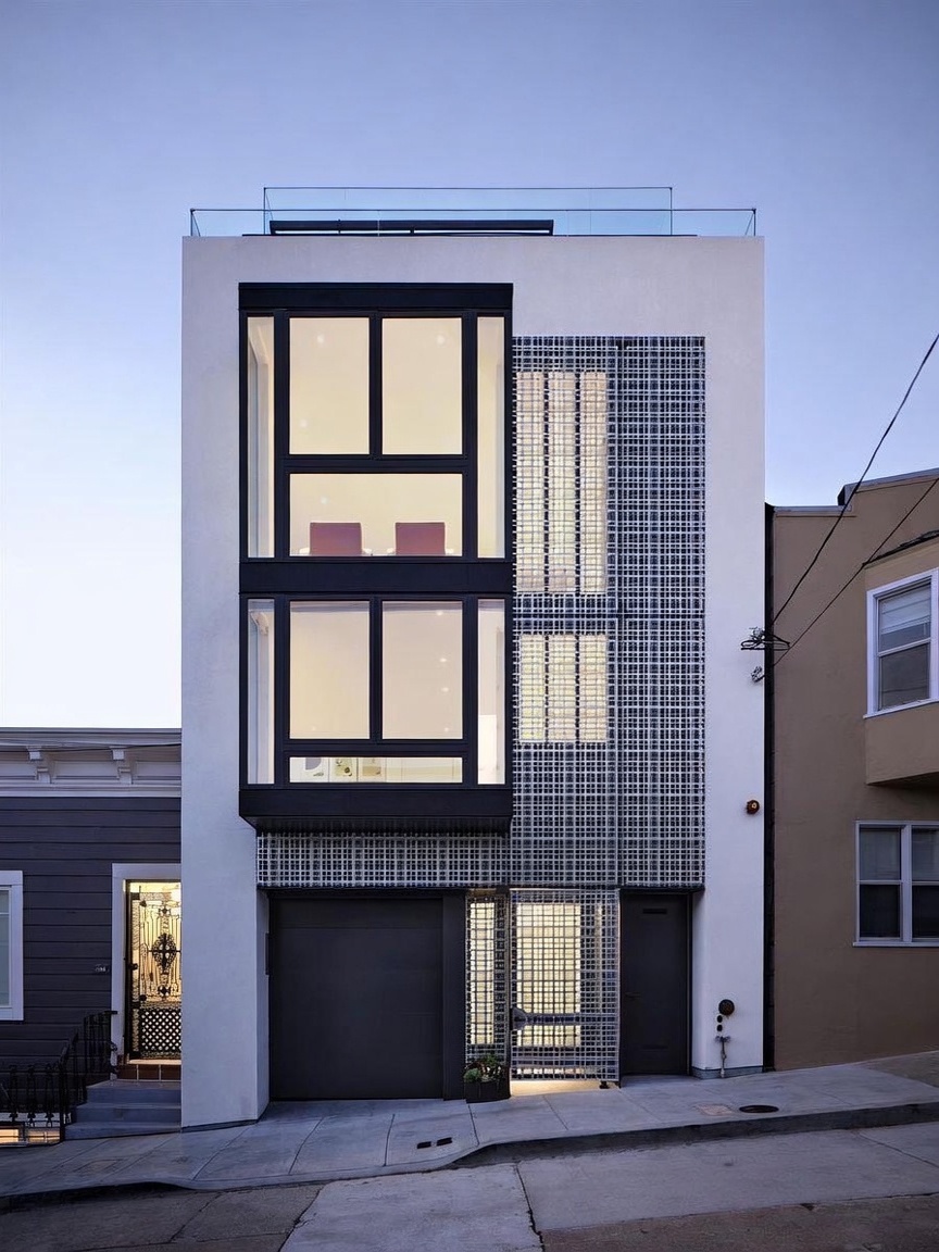 An Architectural Masterpiece Where Russian Hill Meets the Sky