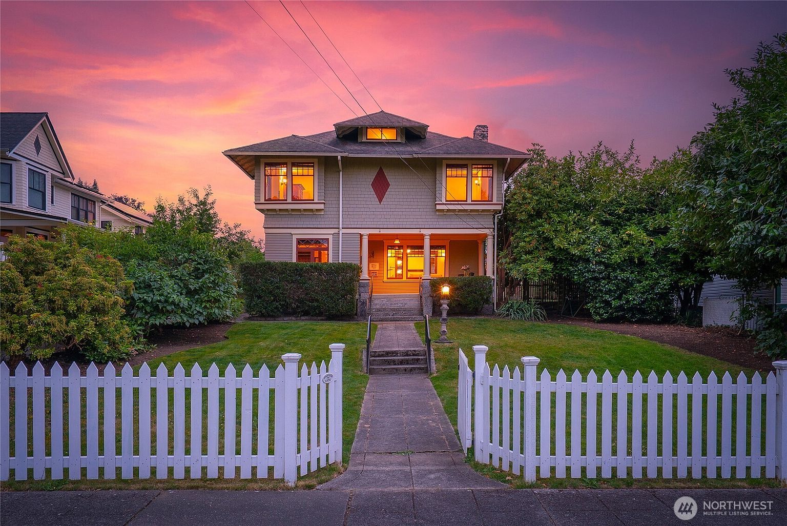 Historic American Foursquare on Snohomish's Coveted Lettered Streets