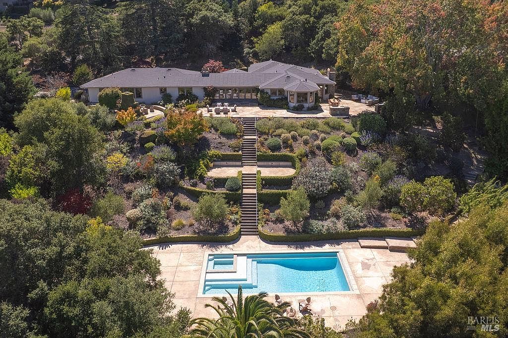 Tiburon Estate with Bay Views and Resort Amenities