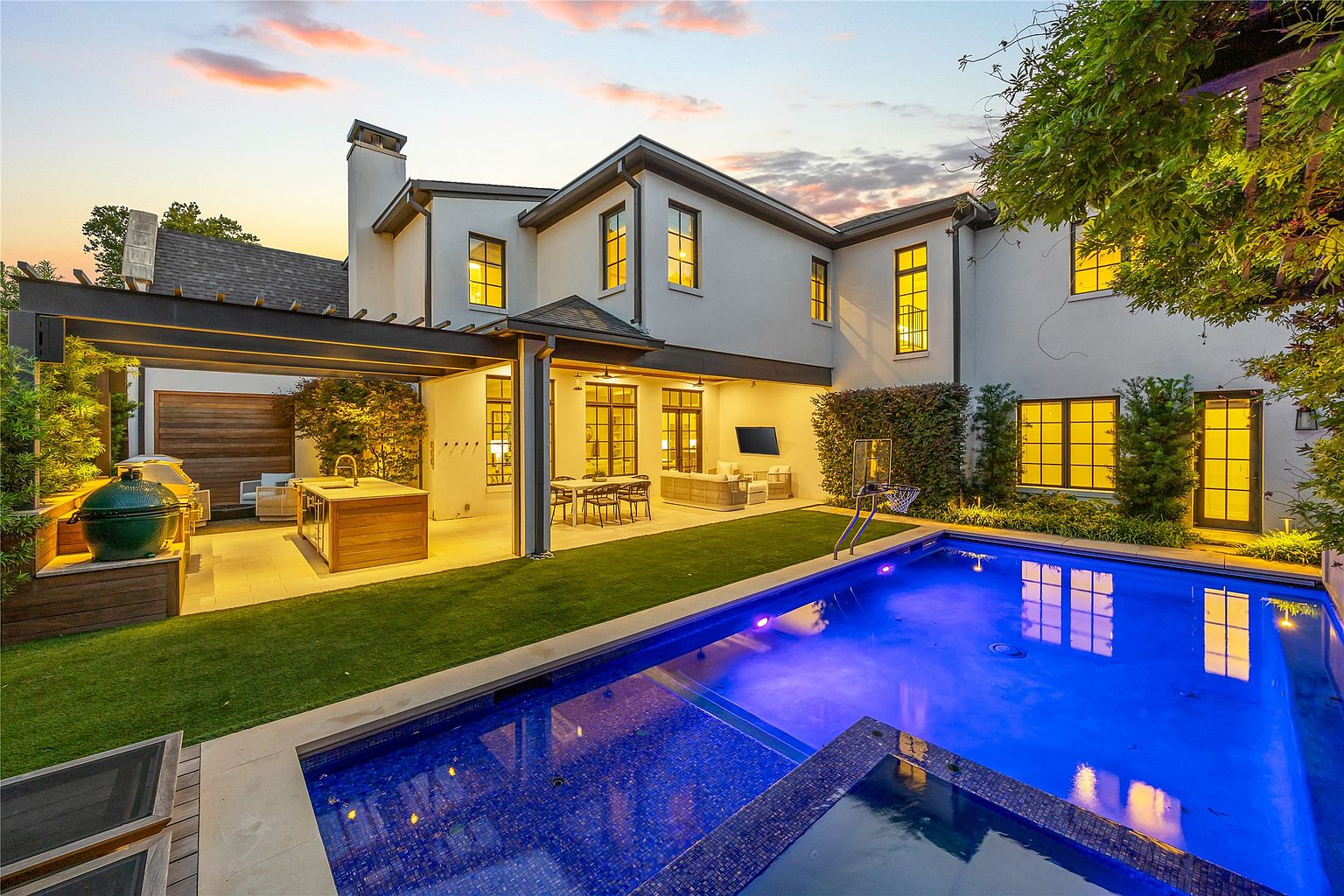 Architectural Masterpiece Meets Preston Hollow Sophistication