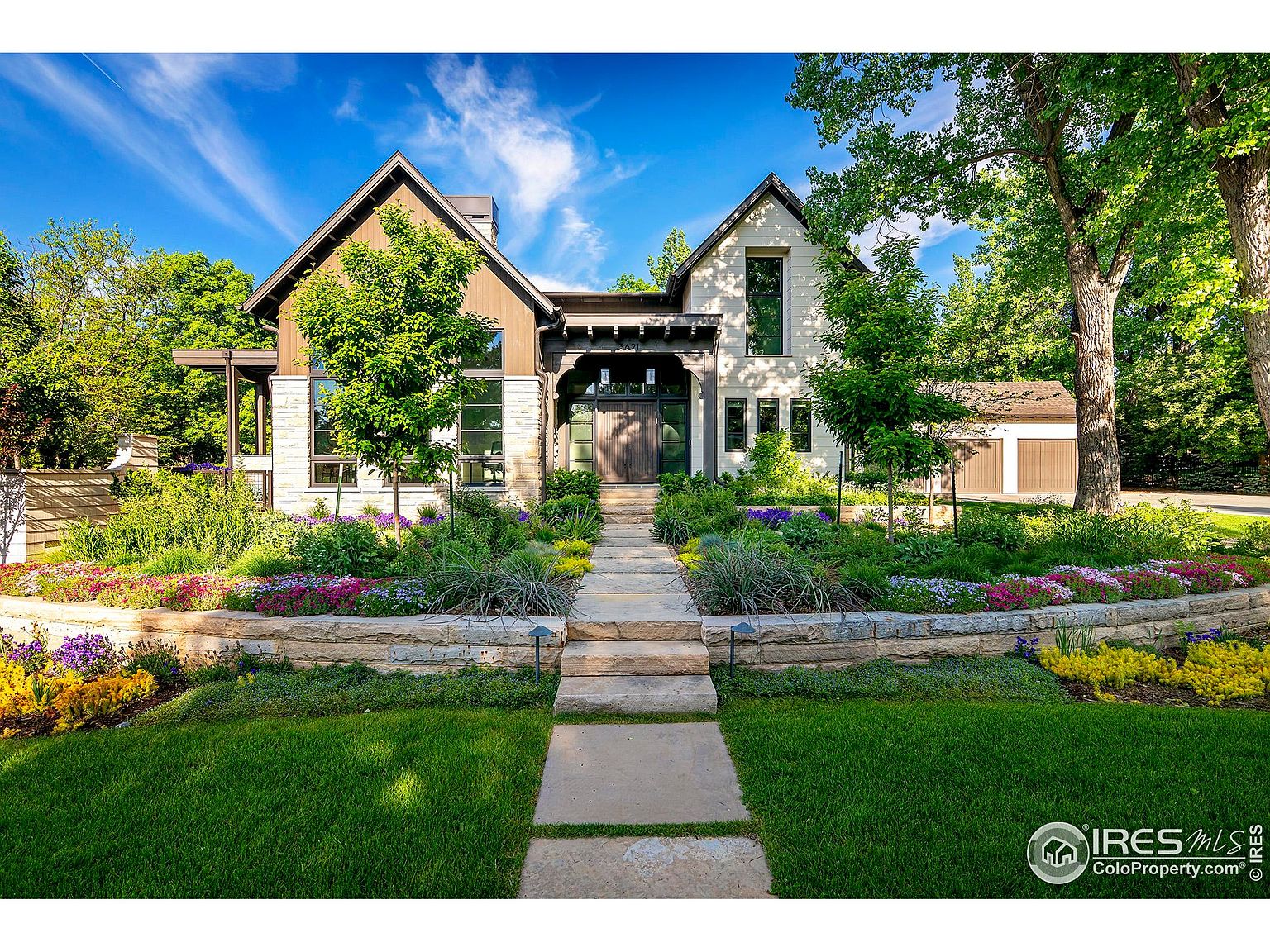 Architectural Masterpiece in Boulder's Prestigious Carolyn Heights