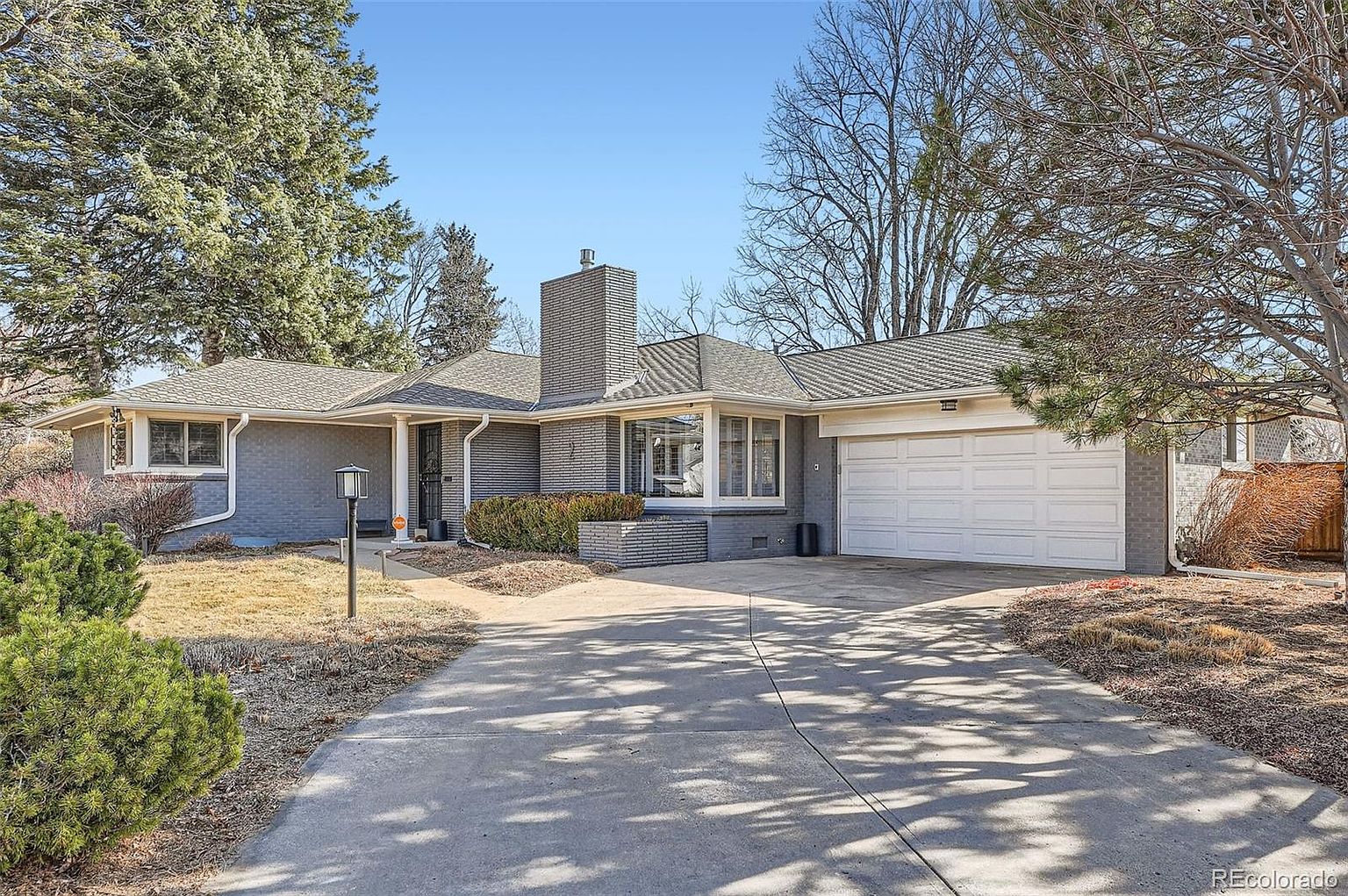 Contemporary Ranch Estate on Crestmoor Park Corner Lot