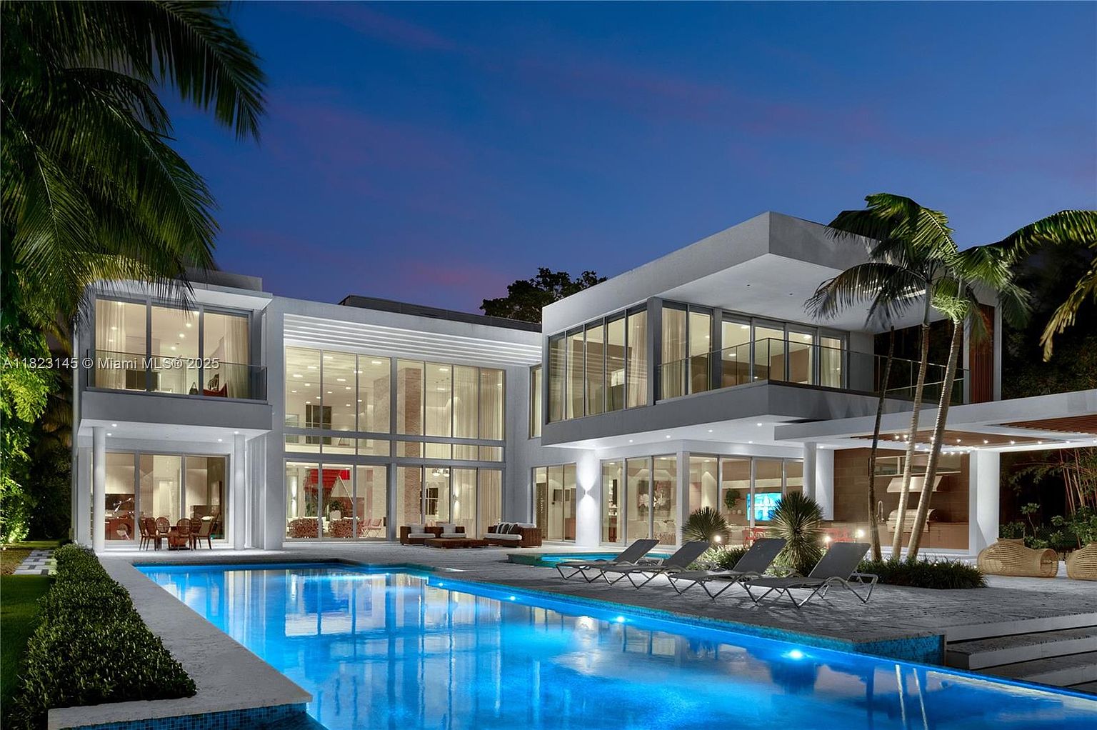 A Waterfront Masterpiece Redefined on Guard-Gated Palm Island
