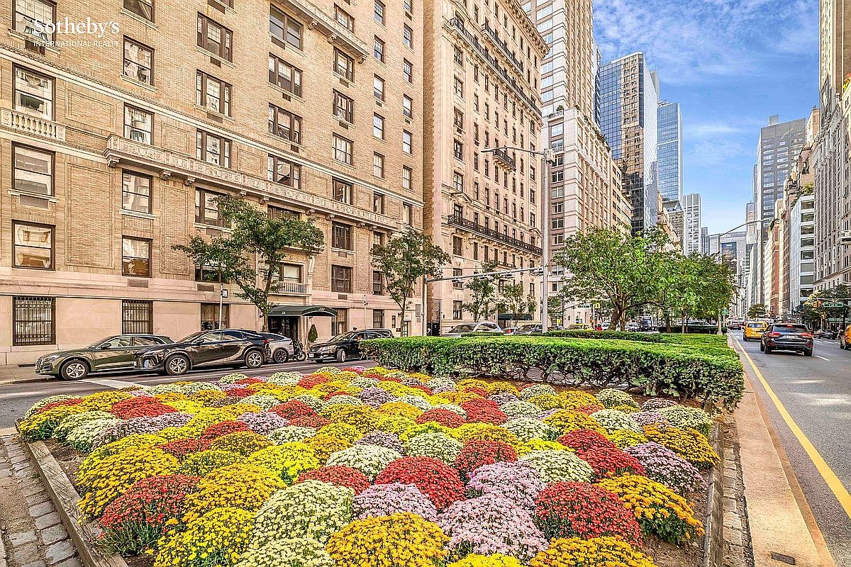 Park Avenue Grandeur Meets Pre-War Sophistication