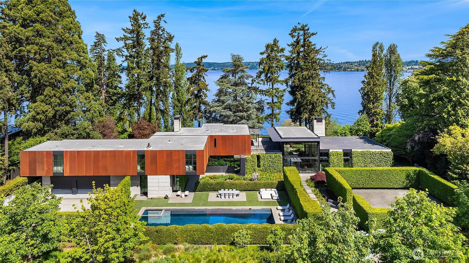 Tom Kundig's Triptych: Architectural Masterpiece on Lake Washington
