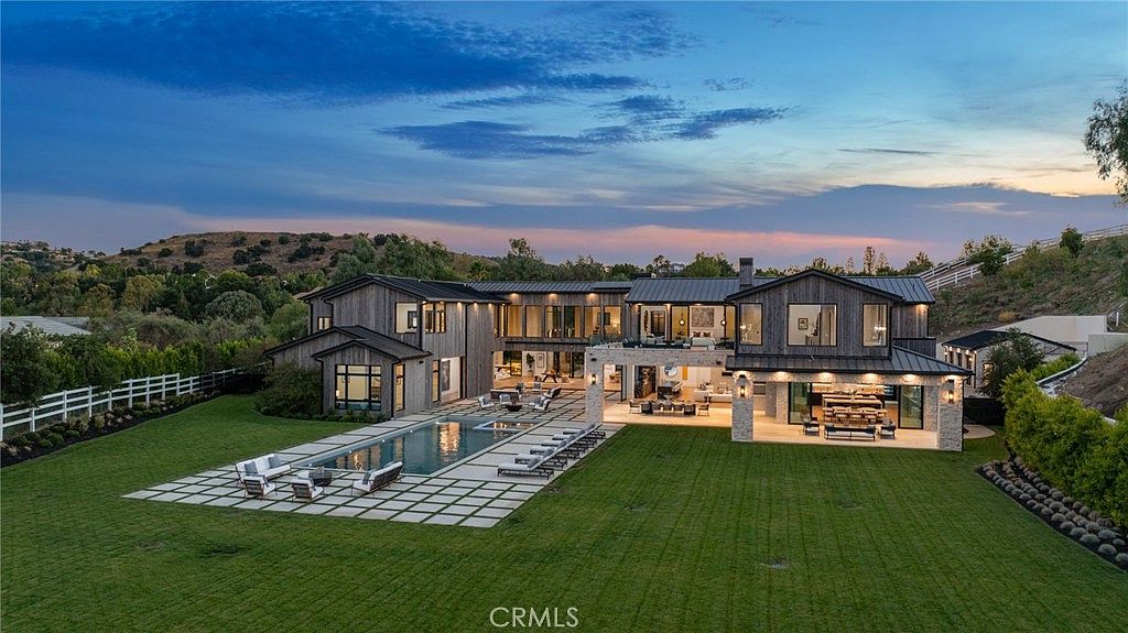 A Brand-New Hidden Hills Estate Redefining California's Grandest Living