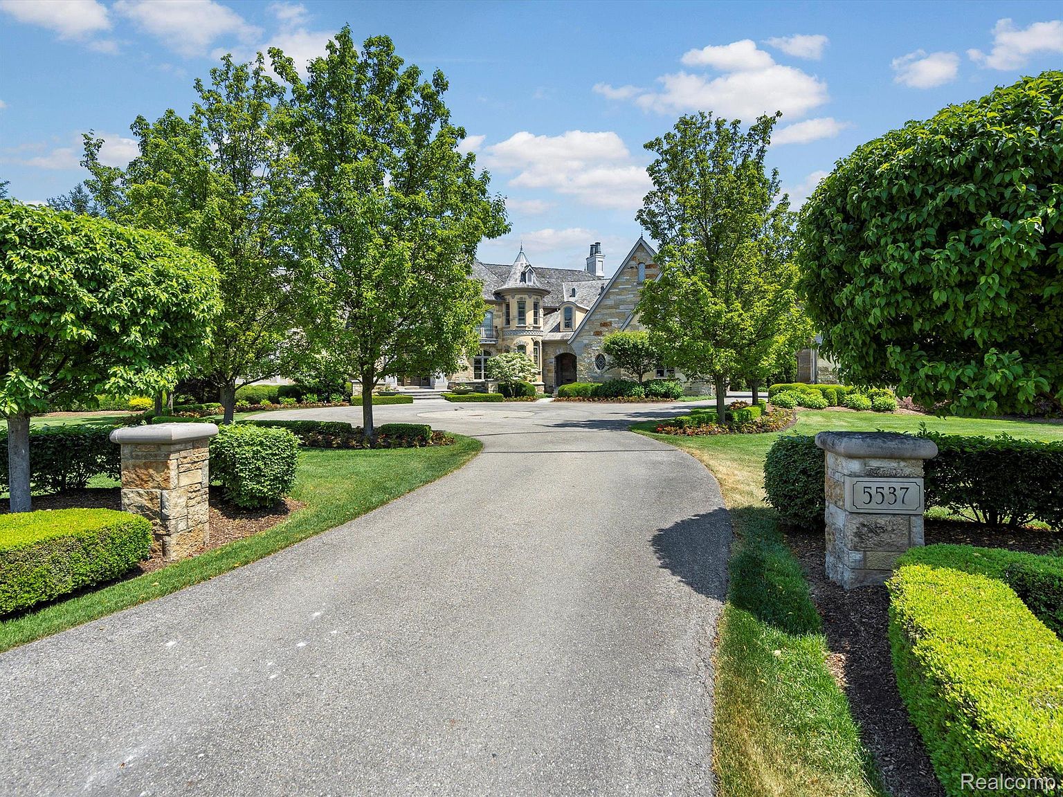 Gated Estate Sanctuary on Four Private Acres