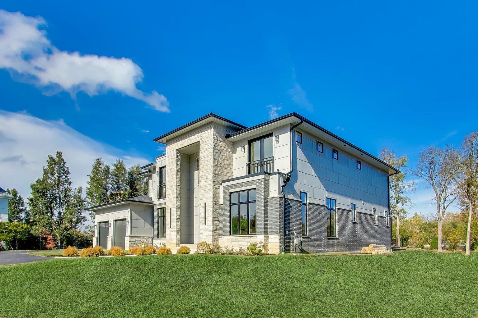 New-Construction North Shore Estate on Private Highland Park Acre