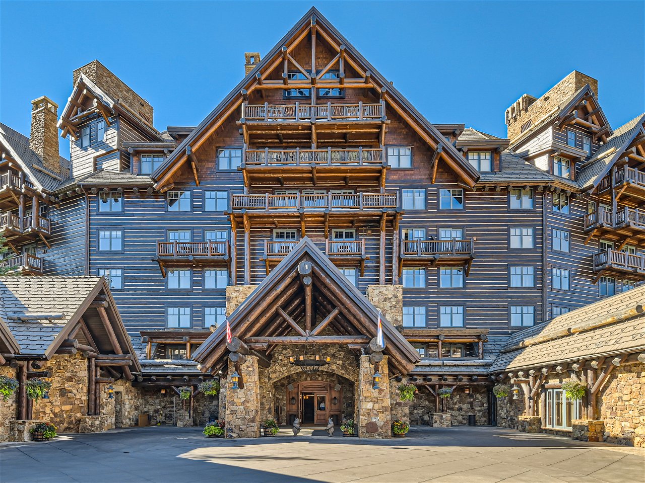Penthouse Living at Snow Cloud Bachelor Gulch