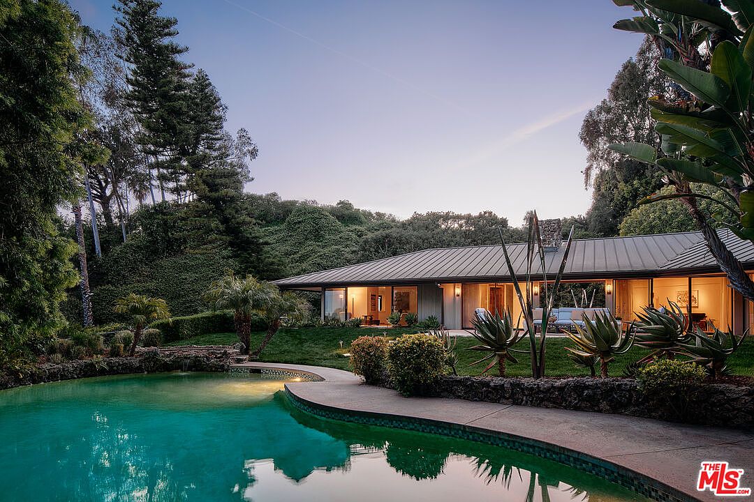 Historic Hollywood Estate Where Presidential Celebrations Unfolded