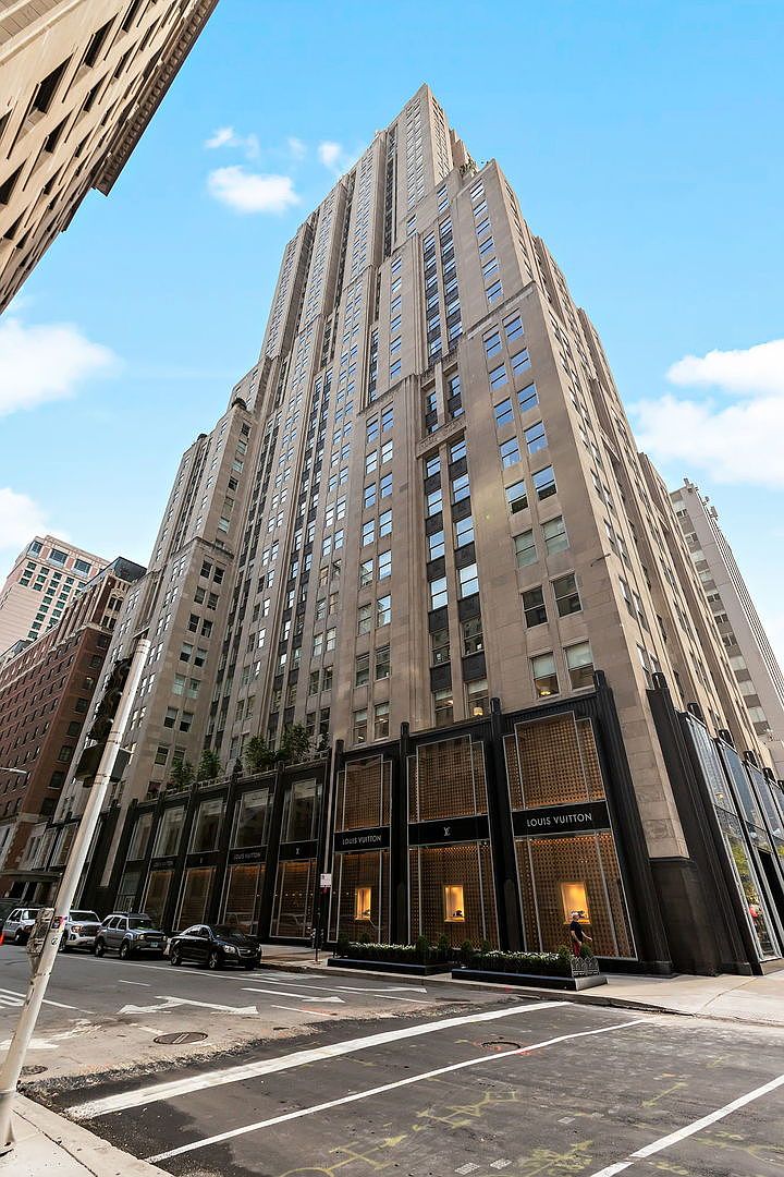 Historic Art Deco Penthouse Where Chicago's Golden Age Lives