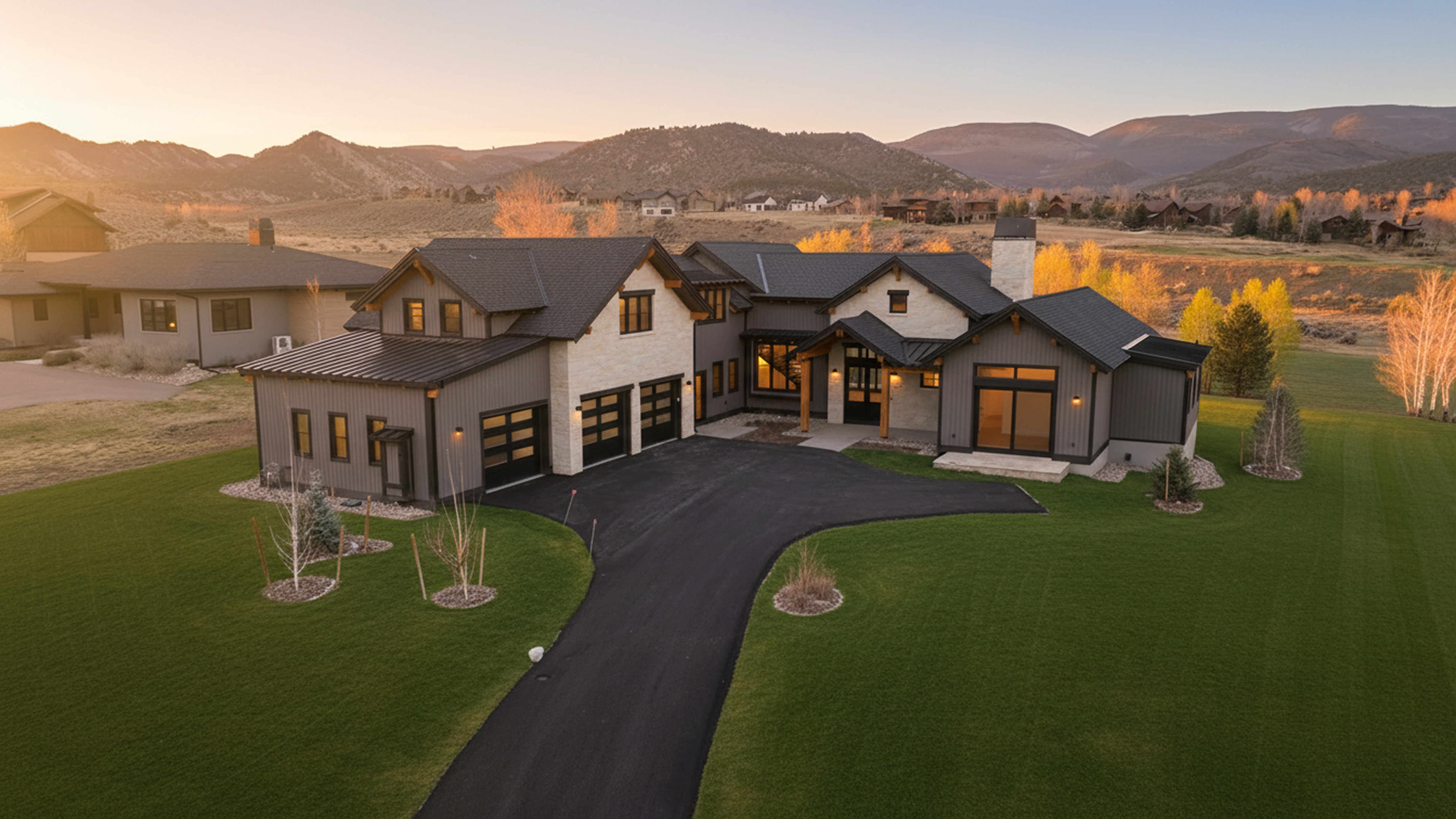 Fairway-Front Mountain Modern Sanctuary in Eagle Ranch