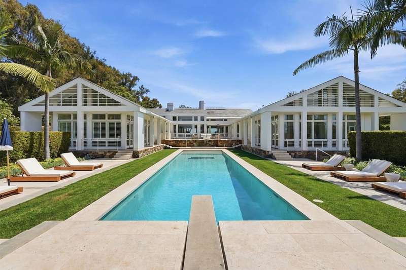 The Nike House: A Singular Modern Ranch Above the Pacific
