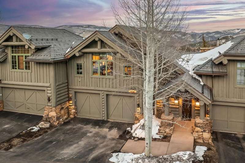 Ski-In/Ski-Out Sanctuary on the Slopes of Bachelor Gulch