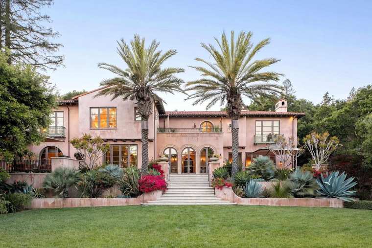 A Mediterranean Estate Where Old-World Soul Meets Modern Mastery