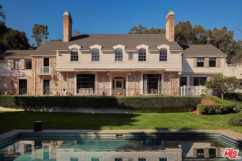 Historic Hollywood Glamour Meets Modern Pacific Palisades Luxury