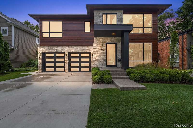 Contemporary Luxury Meets Downtown Birmingham Sophistication