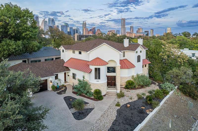 Architect-Designed Austin Sanctuary with Downtown Views