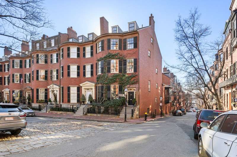 Distinguished Louisburg Square Corner Townhouse with Modern Conveniences