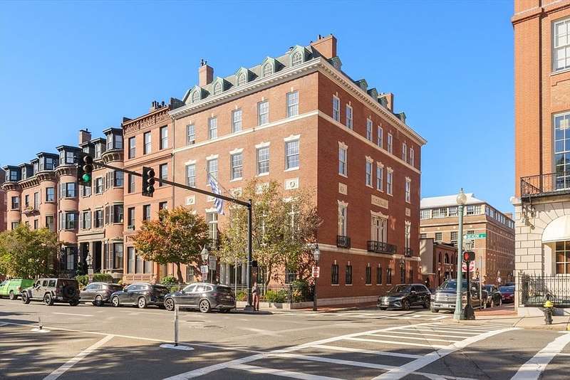 Beacon Hill Corner Trophy Home with Public Garden Views