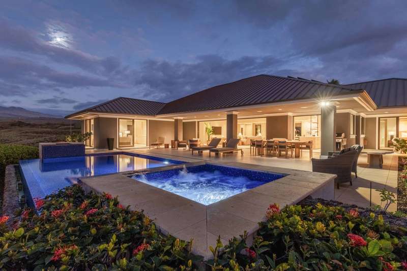 Sophisticated Island Living at Mauna Kea Resort's Fairways North