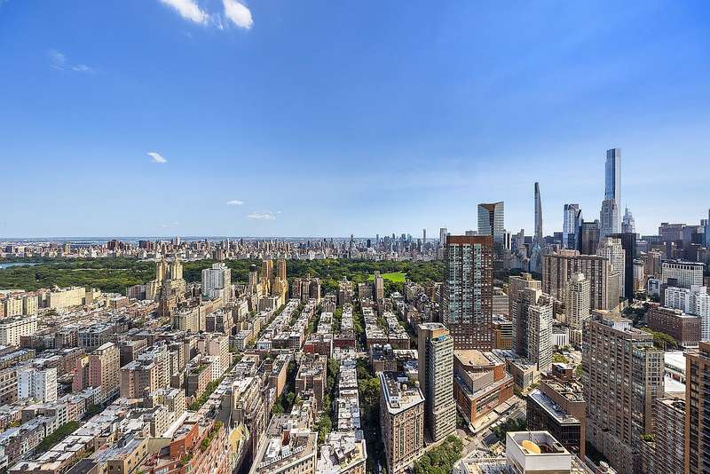 Two Floors of Sky, Central Park at Your Feet