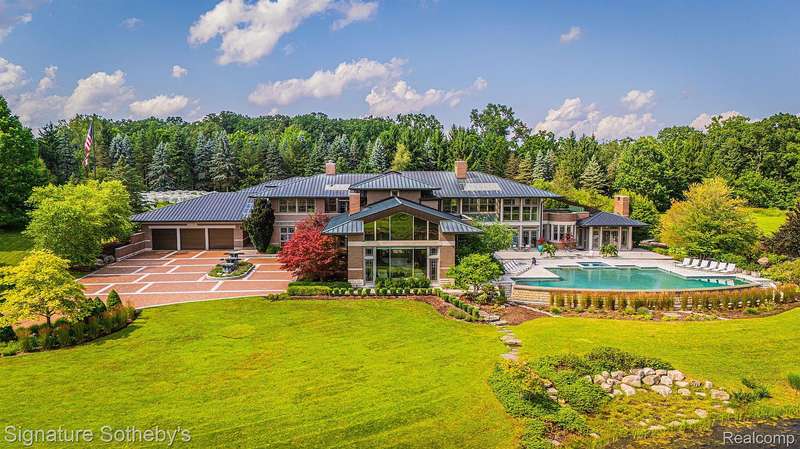 W. Keith Owen Masterpiece on Sixteen Private Acres