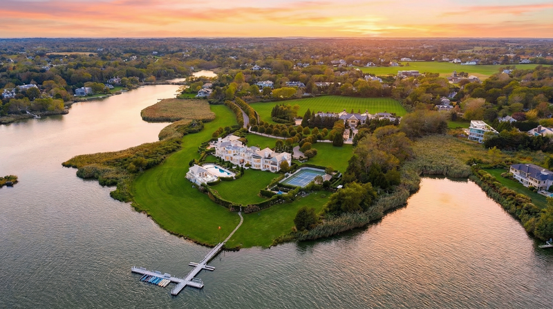 Mecox Bay Peninsula Estate with Private Shoreline
